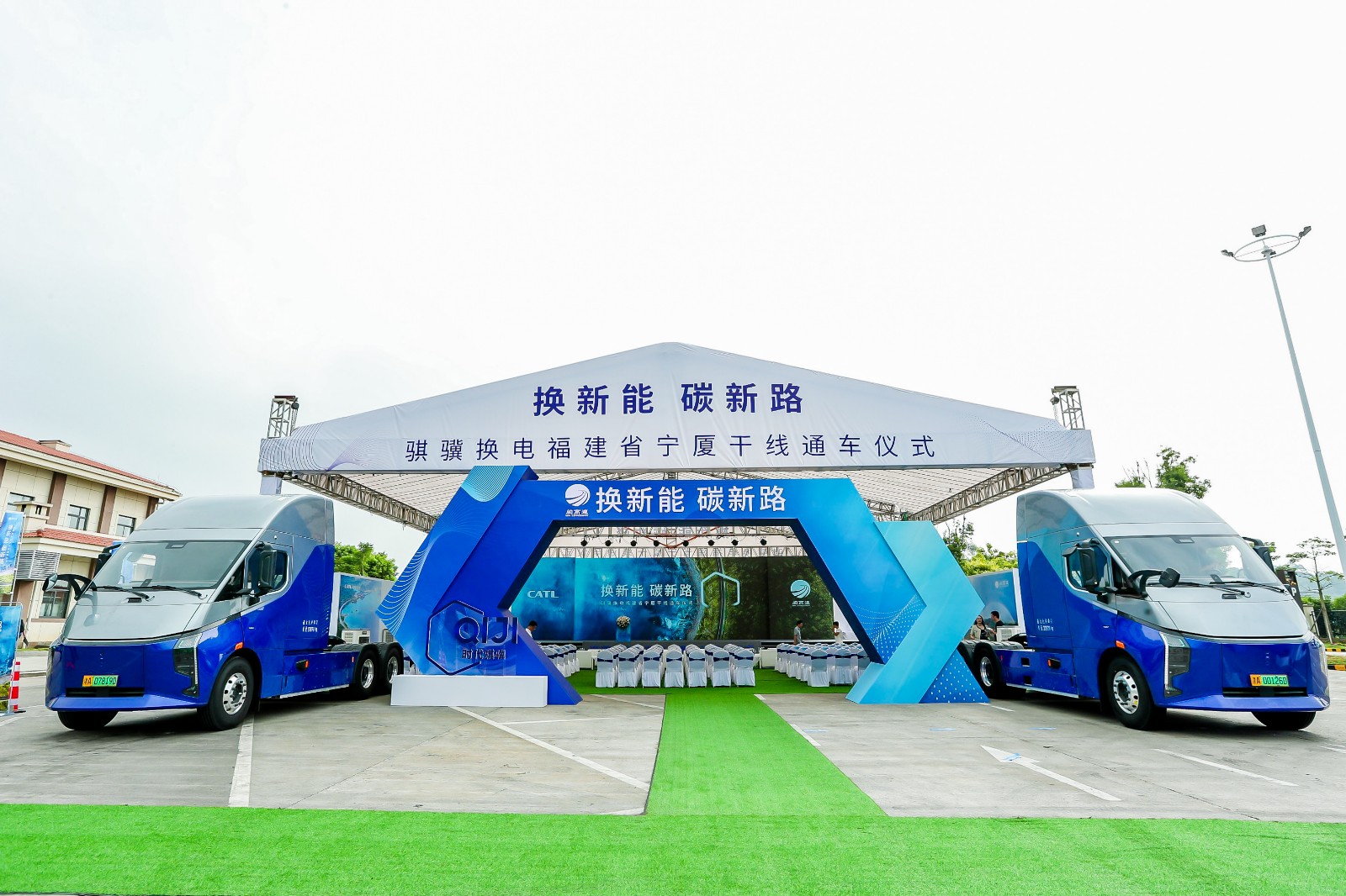 封面+圖1.jpg 封面+圖1.jpg